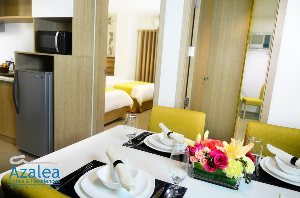 Azalea Hotels & Residences Boracay Balabag  Kültér fotó