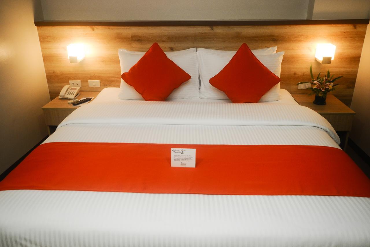 Azalea Hotels & Residences Boracay Balabag  Kültér fotó